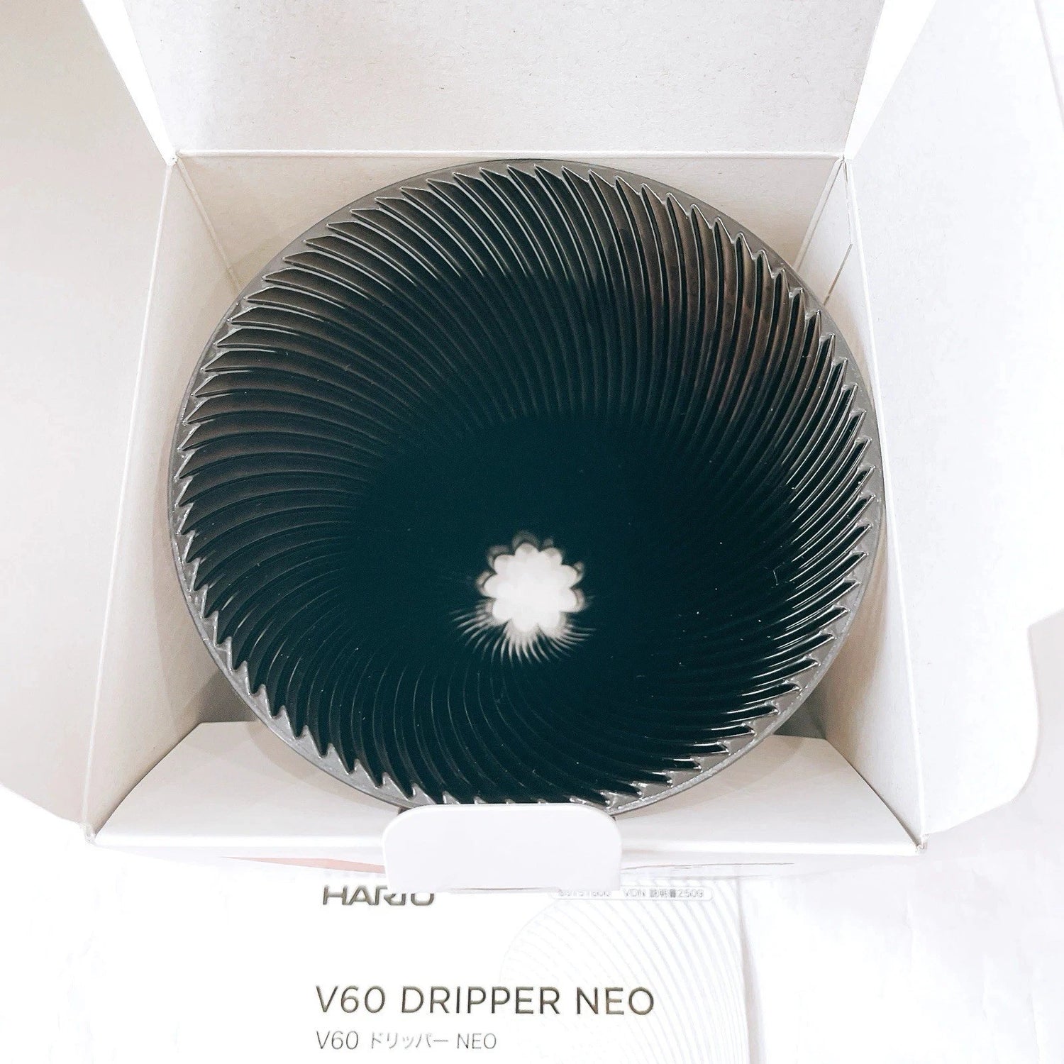 【低至$102】HARIO V60 NEO 新世代濾杯/VDN-02-B【平行進口】